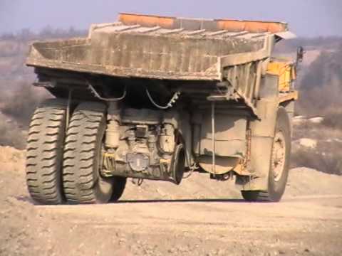 Белаз боец