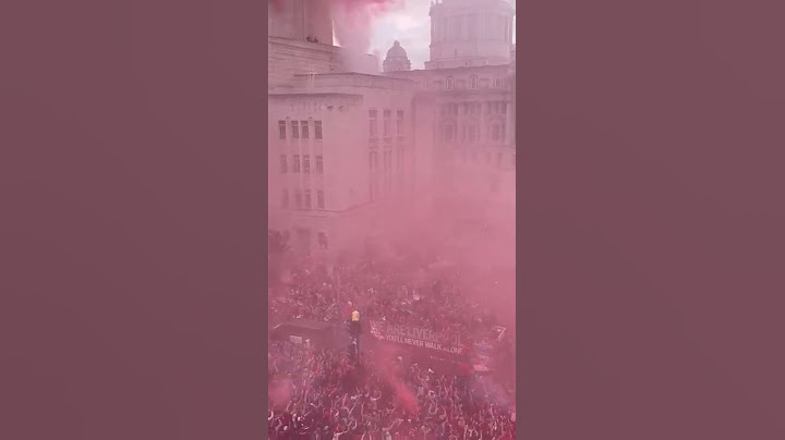 LFC parade unbelievable scenes in Liverpool city centre | The Guide Liverpool