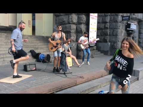 Lamento Boliviano - Ray Band on Khreschatik in Kyiv