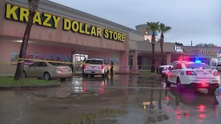 Robbery suspect dead after being shot by police in Greenspoint area, HPD says