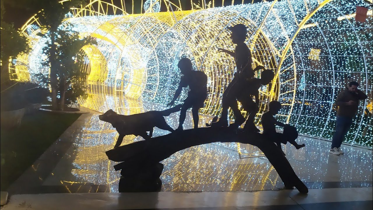 🦜ЗНАКОМСТВО С ПОПУГАЕМ АРА, СОХО- СКВЕР ШАРМ ЕЛЬ ШЕЙХ.✨🌴💫🌟