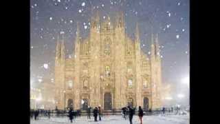 Video thumbnail of "Han rubato il Duomo di Milano   (Luciano Tajoli - 1948)"