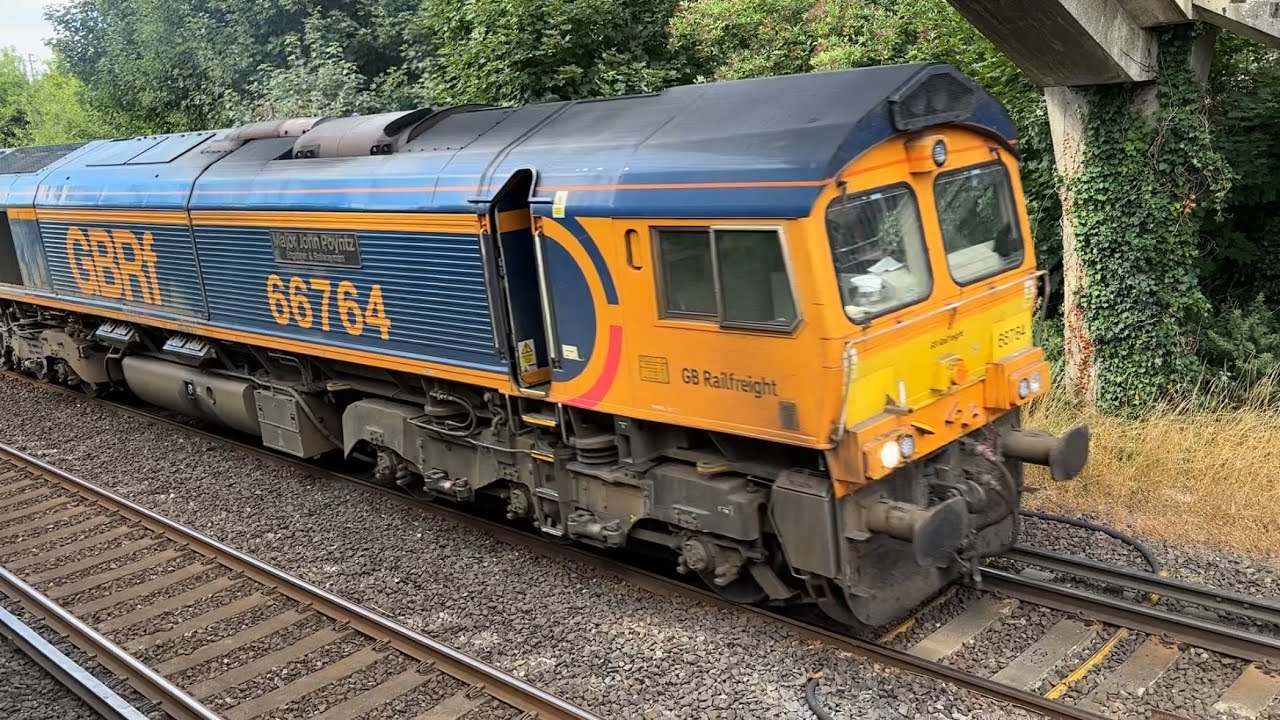 Class 66 | 66764 ‘Major John Poyntz’ | Tone | GB Railfreight - GBRf