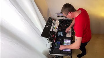 Techno jam with moog DFAM and Quadrantid Swarm