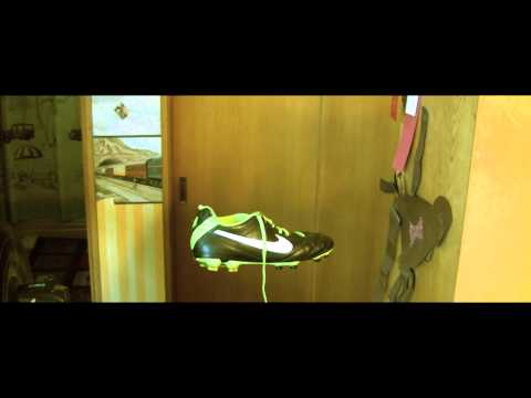Mystical Floating Shoe (After Effects Wire Removal)