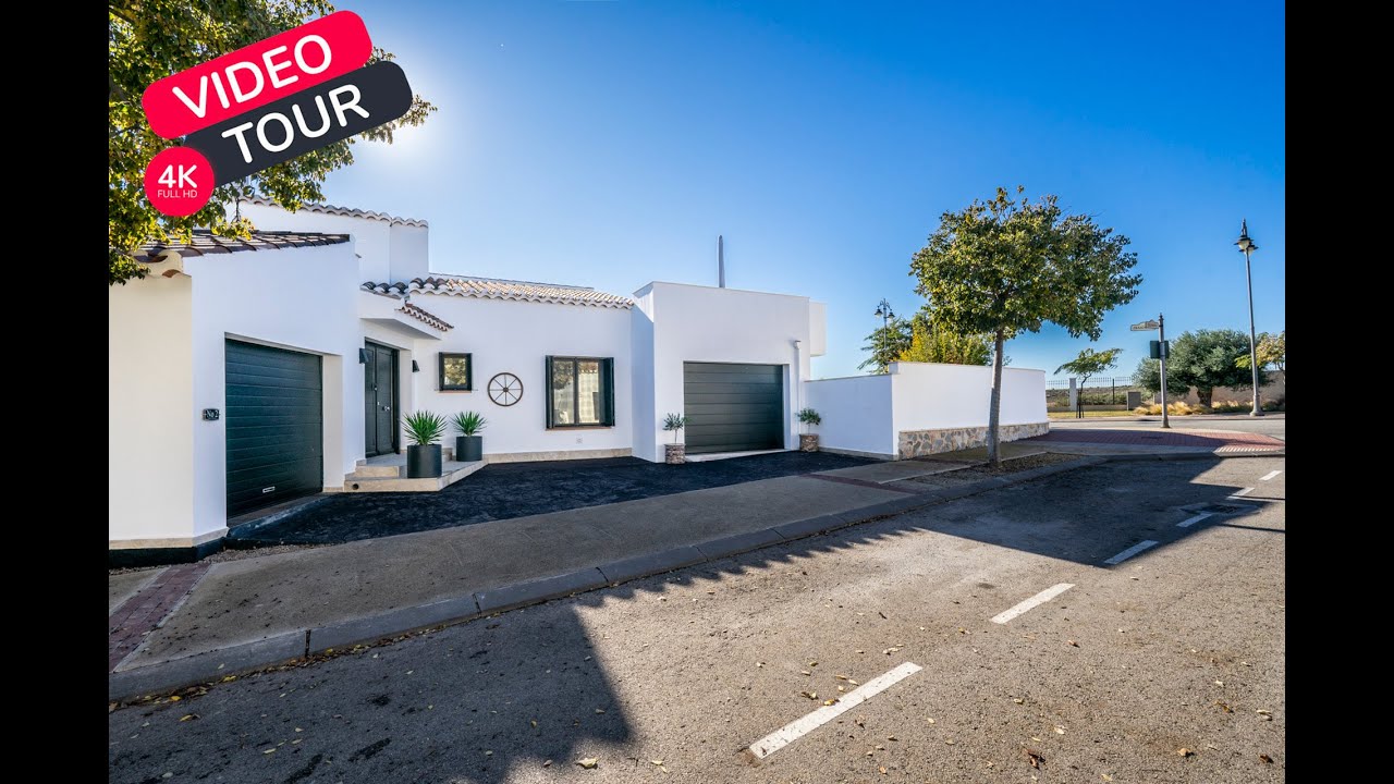 Four Bed Three bath Highly upgraded villa with private pool on el valle golf resort - 595,000 Euros