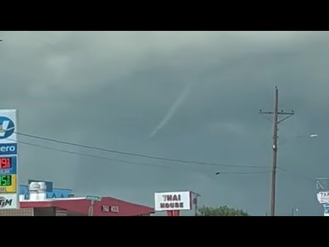 just minutes ago! footage tornado in Amarillo Texas - YouTube
