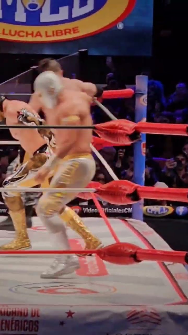 Vuelos de Místico, Flip Gordon y Máscara Dorada en la Arena México