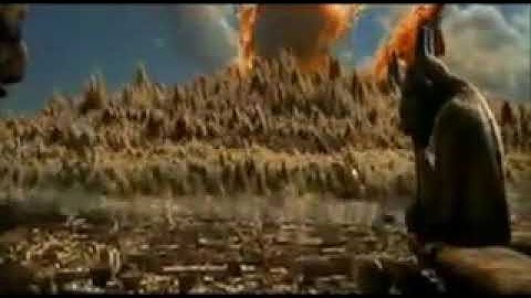 سوره الحاقه بصوت الشيخ ياسر الدوسري مع بعض اهوال يوم القيامه