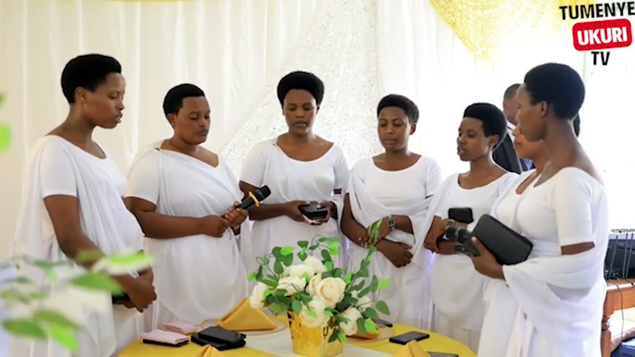 ABAKOBWA Bo kw'itorero rya MAHAMA Locale ya Rusumo