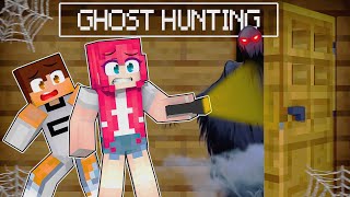 Playing Minecraft with KILLER GHOSTS ?!