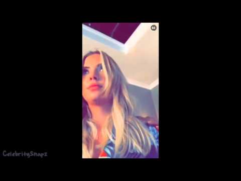 Ashley Benson  ეშლი შეი და საშა