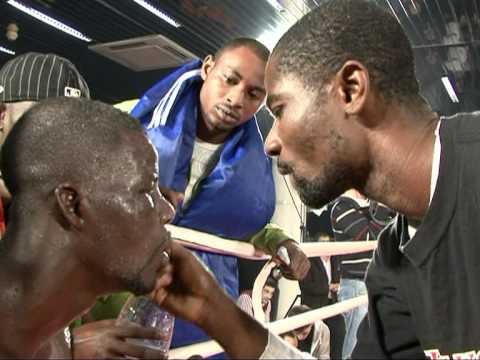 بطولة العالم للوزن الخفيف تقرير مصطفى ميعاري