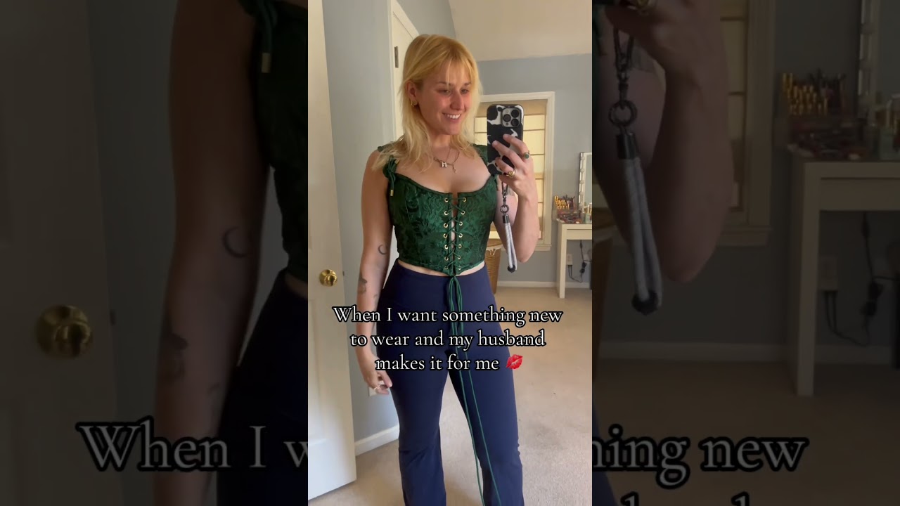 This is by far my biggest flex 😆 using the rest of the Alicent Hightower fabric it is just too nice