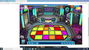 Wulf Checks Out Penguin Oasis (Club Penguin Private Server)