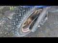 私は走ります強力な雪道のスパイクタイヤ　（スパイクタイヤBONSUN 3.00-10インチレビュー動画）