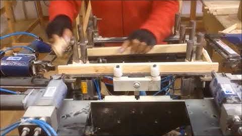 Bee hives frames stapler