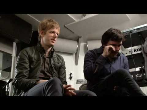 Amplified: Spoon