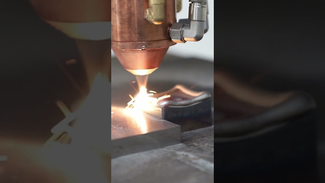 Laser cladding wear-resistant alloy on shredder cutter heads effectively.