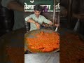 Delhi Ka सबसे मशहूर Tawa Pulav एक बार Mein 100 प्लेट Banta Hai | Indian street food | Delhi 