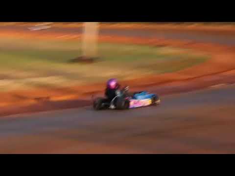 Dawgwood Speedway Red and Green Plate Races 12-02-17