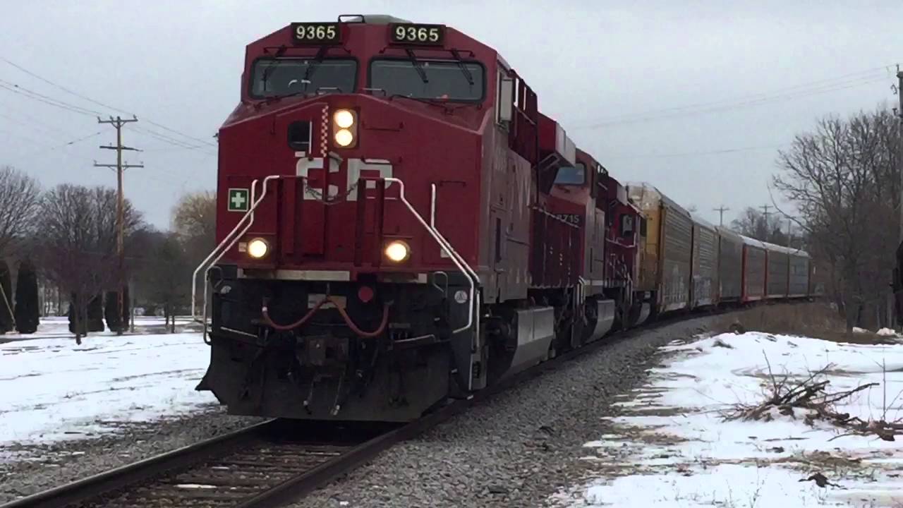 CP 9365 and SOO 6026 pass through Pewaukee WI