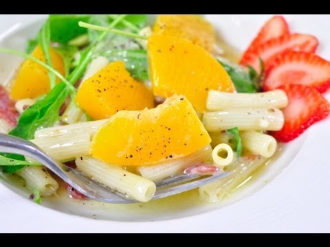 ไวท์ช็อคโกแลตพาสต้าสลัด White Choc Pasta Salad