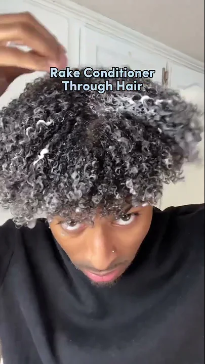 how-to-get-curl-definition-men-s-hair-at-home-in-just-12-easy-steps