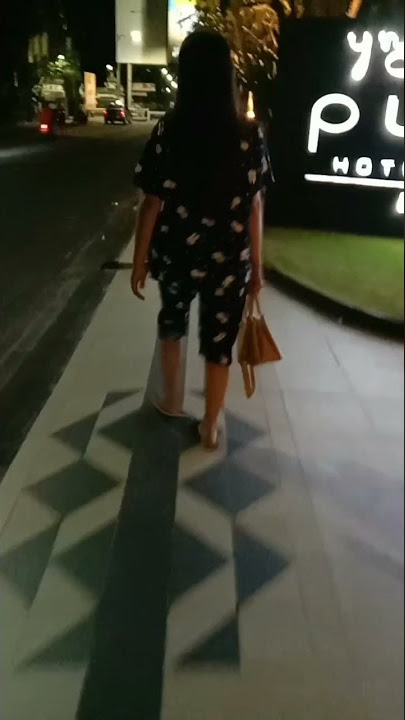 Suasana Kuta Bali di Malam Hari #fyp #shorts #video #bali #meme #viral #jalanjalan