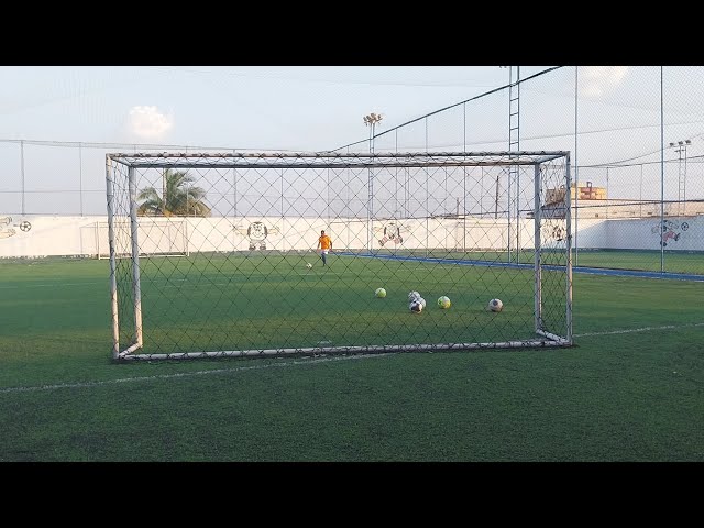 GENIVAL É O MELHOR GOLEIRO DO  