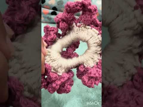 Crochet flower hair scrunchies. Easy to make. Beginners friendly.