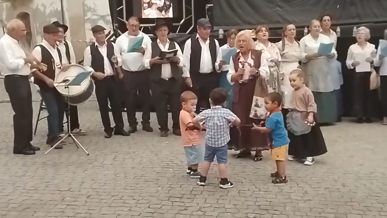 Atuação de três novos guitarristas no Grupo de Cantares de Barcos 🪗🥁🎸