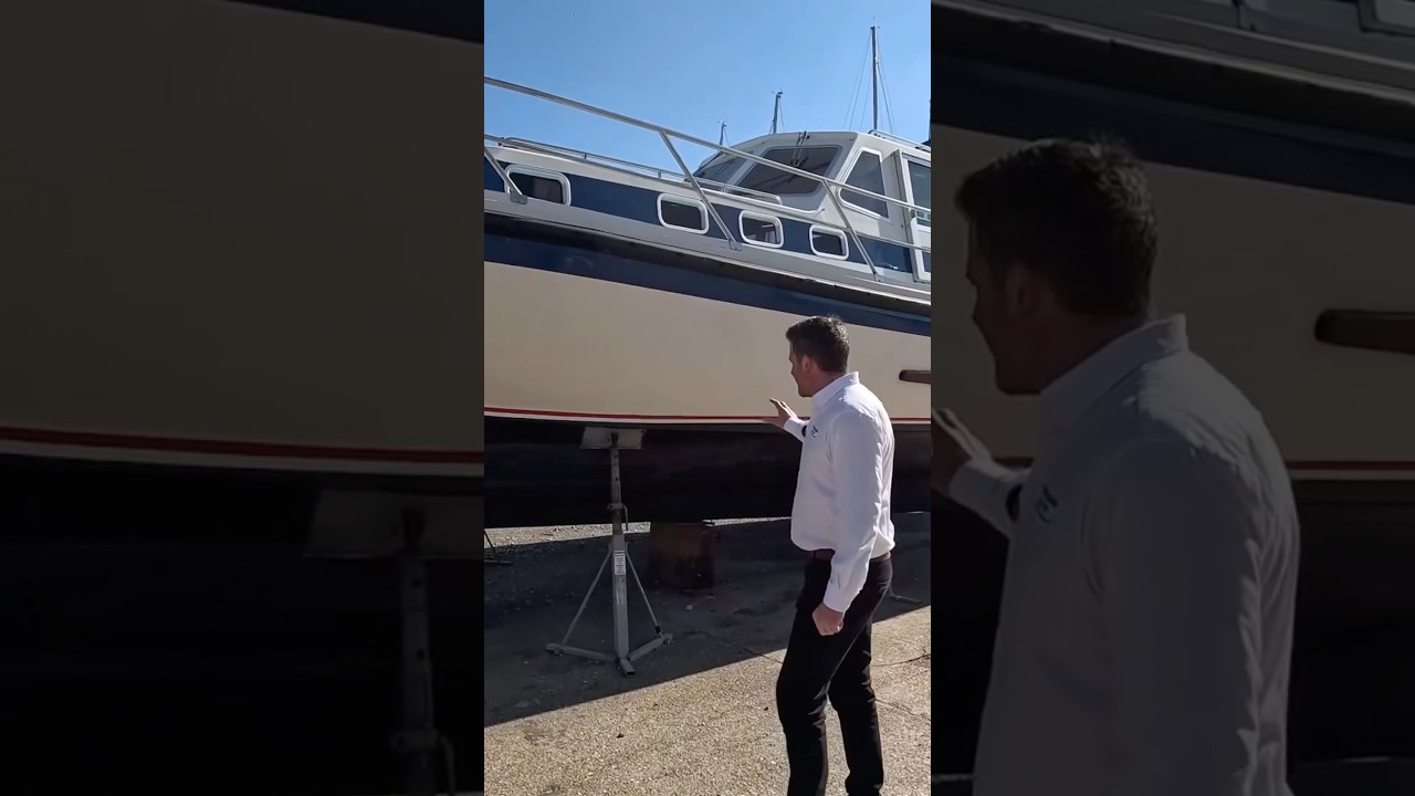 Talking Hulls: Jonathan explores the semi-displacement hull