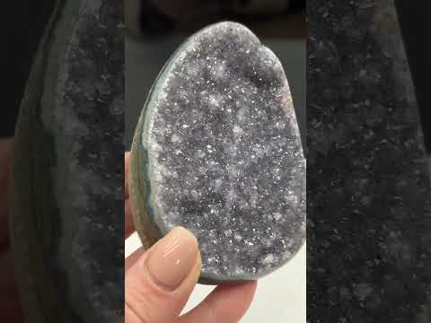 АМЕТИСТ друза жеода 0,29 кг - натуральний камінь - Уругвай, видео 1