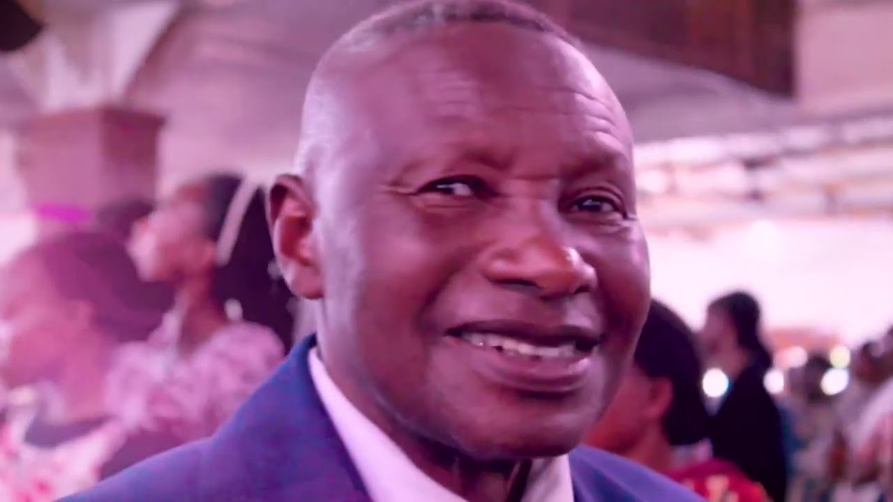 Fr Elie Kasele  Dans