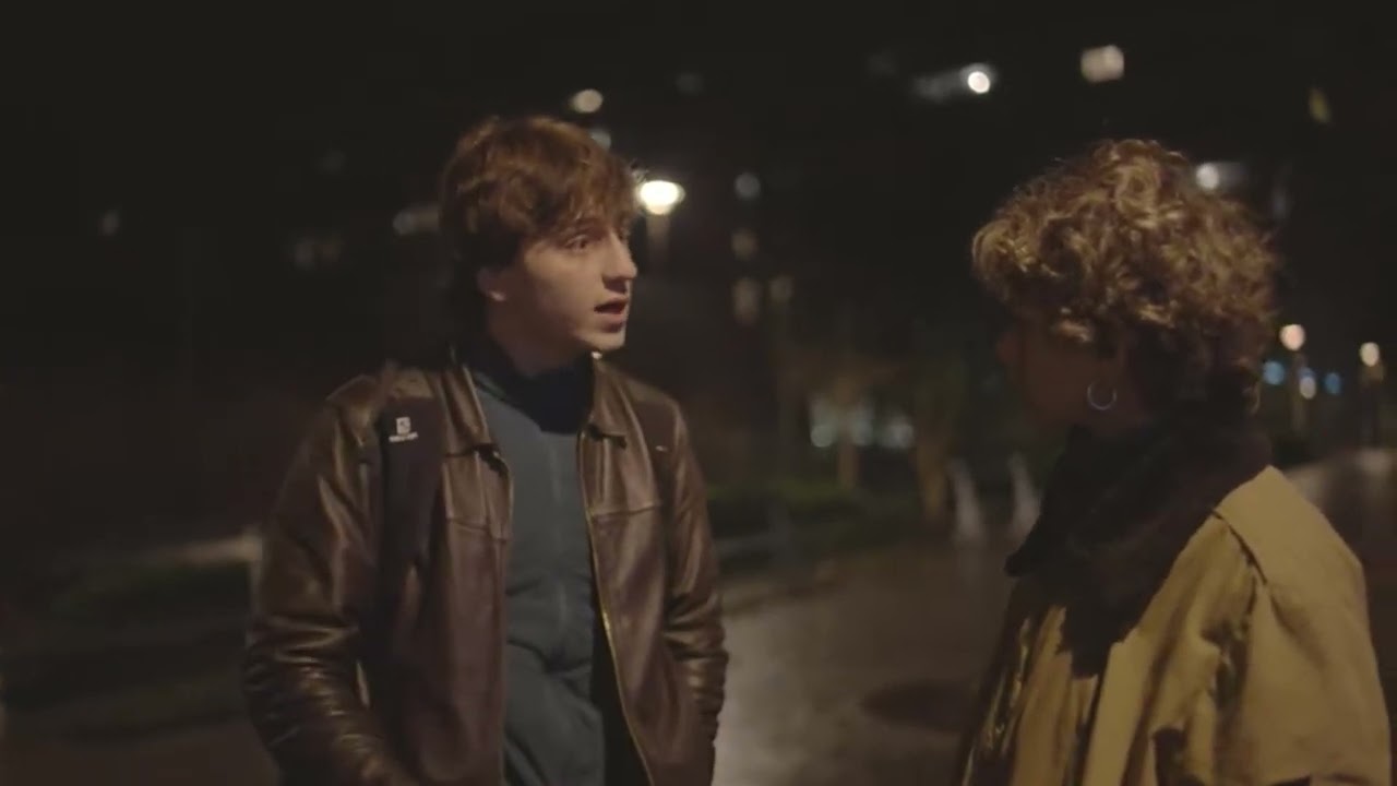 EXTRAIT JEU ANOUK PAQUIEN