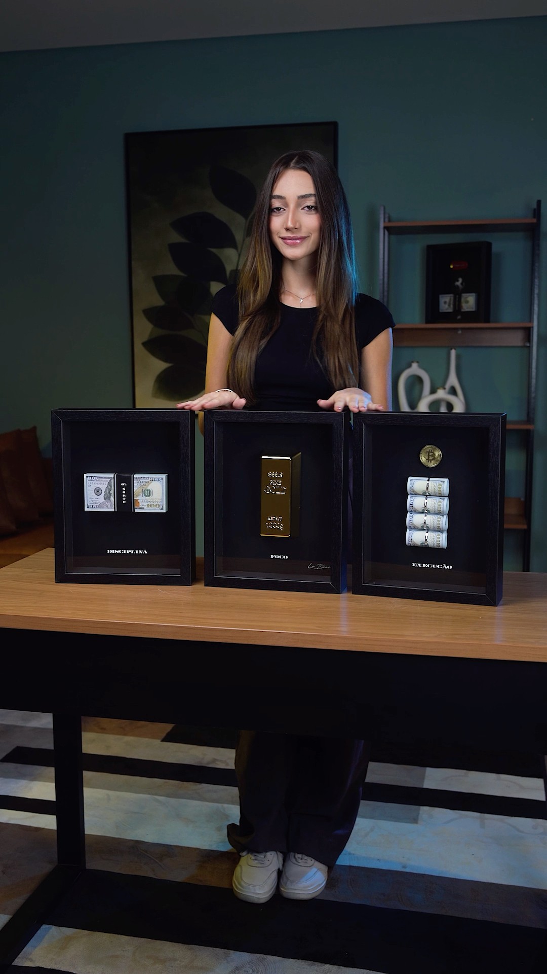 Depoimento de Quadros Decorativos em vídeo