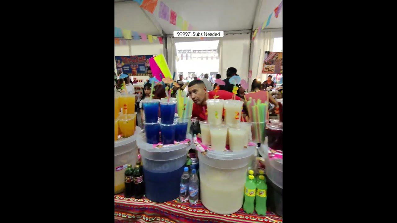 mexican-food-flea-market-mexico-city-square-made-with-ray-ban-meta