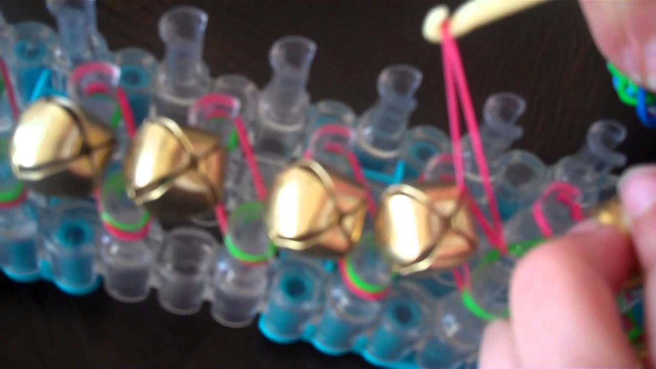 How to make "Jingle Bell Christmas" - Rainbow Loom Bracelet - YouTube