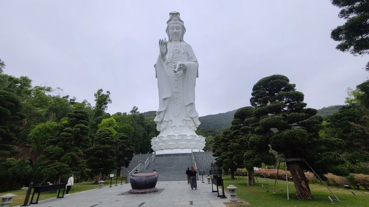 #hongkong #temple #god #viralvideo #travel #vlog #viral #automobile #trip #video #tour #views #pray 