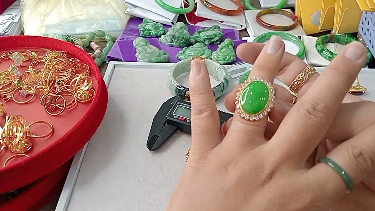 Lên vòng cẩm thạch vàng,zalo 0933431800/3/2