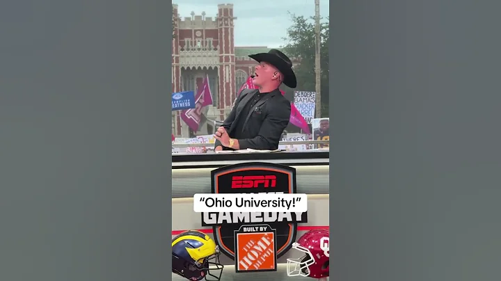 Pat McAfee got the Oklahoma crowd fired up at GameDay 😂