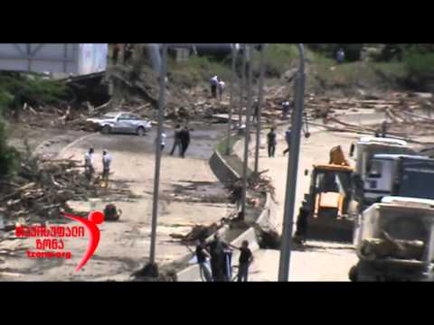 სტიქიის ადგილიდან 2