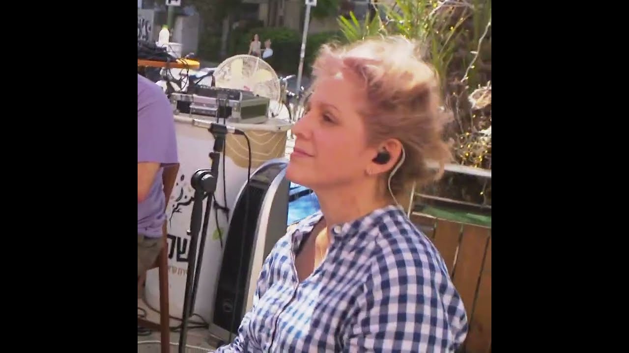 YABA - DocAviv -  I Think the World is Beautiful