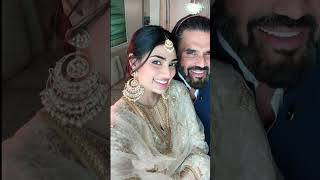 Bollywood Actor Sunil Shetty with his wife Mana Shetty #his daughter Aathiya Shetty #cute wife💕♥️💘👍👌