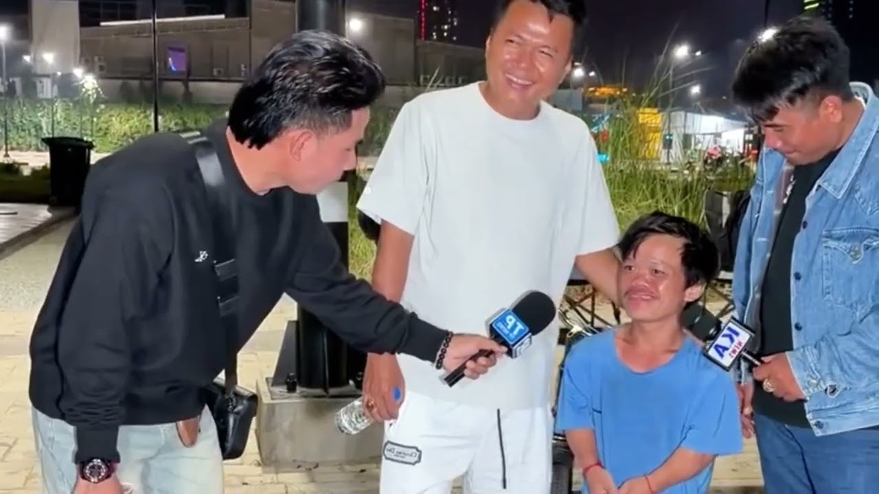 លោកឧកញ៉ា យឹមតាស្រង់ បានអោយលុយបងឡូតូ១០០ដុល្លារ ដើម្បីទុកប្រើប្រាស់។