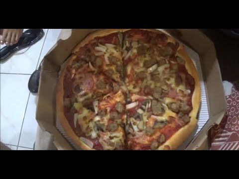 Pizza american favorite isinya apa