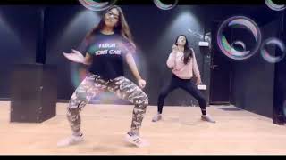 Chhote Chhote Peg Neha Kakkar Mp3 Song Download yo-yo-...