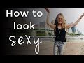 How to look sexy for women over 40 - dressing tips for women over 40