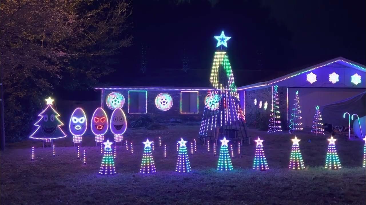 These Christmas Lights Set to Music is INCREDIBLE!!!!🎅🎄🎅🎄🎅🎄🎅🎄🎅 YouTube